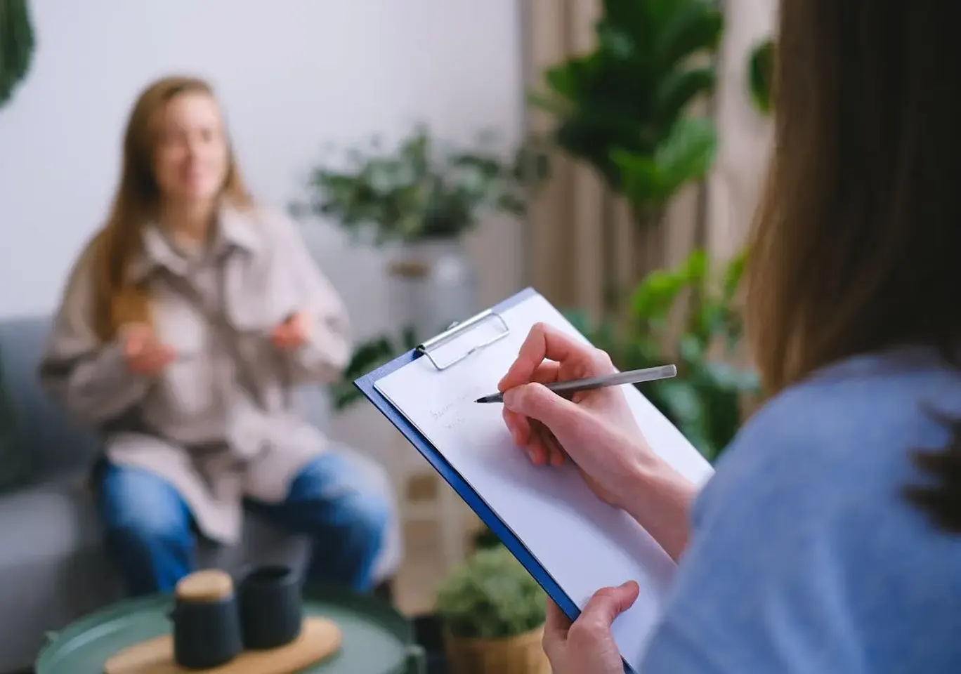 Konsultacja psychiatryczna Krosno: wywiad z pacjentką i notatki specjalisty